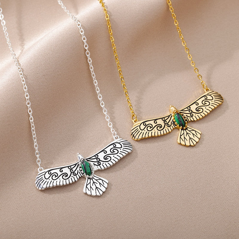 Beautiful Eagle Pendant Necklace